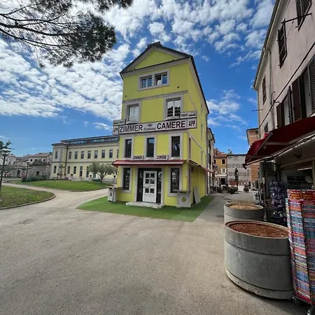 Zimmer Umago Apartamento *