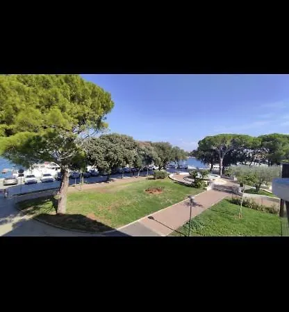 Zimmer Umago Apartamento